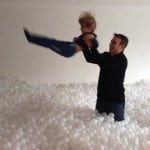 piscina-urbana-loc-de-joaca-pentru-adulti-si-copii-copil piscina-urbana-loc-de-joaca-pentru-adulti-si-copii-copil