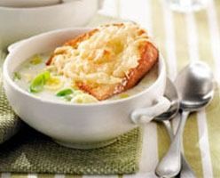 Soupe gratinée aux poireaux