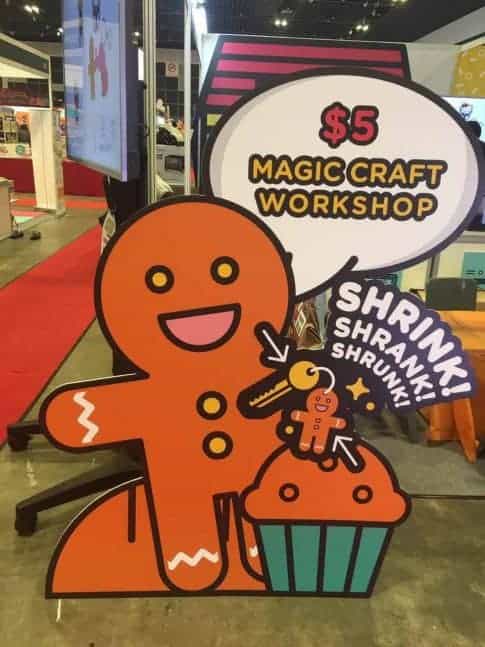 custom shape Photo Booth Props (1)