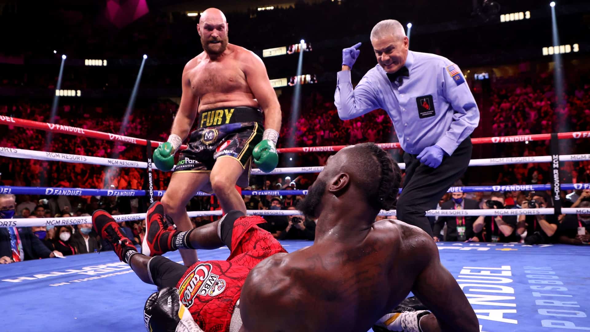 Tyson Fury Wants To Bring โThe Biggest Fight In Australian Historyโ