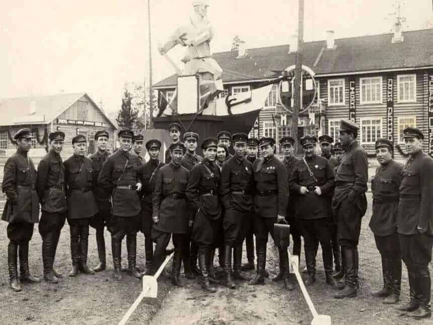 The Road of Bones: Inside the Brutal History of Stalin's Kolyma Highway