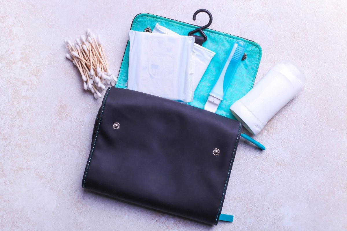 how to pack for a month long trip