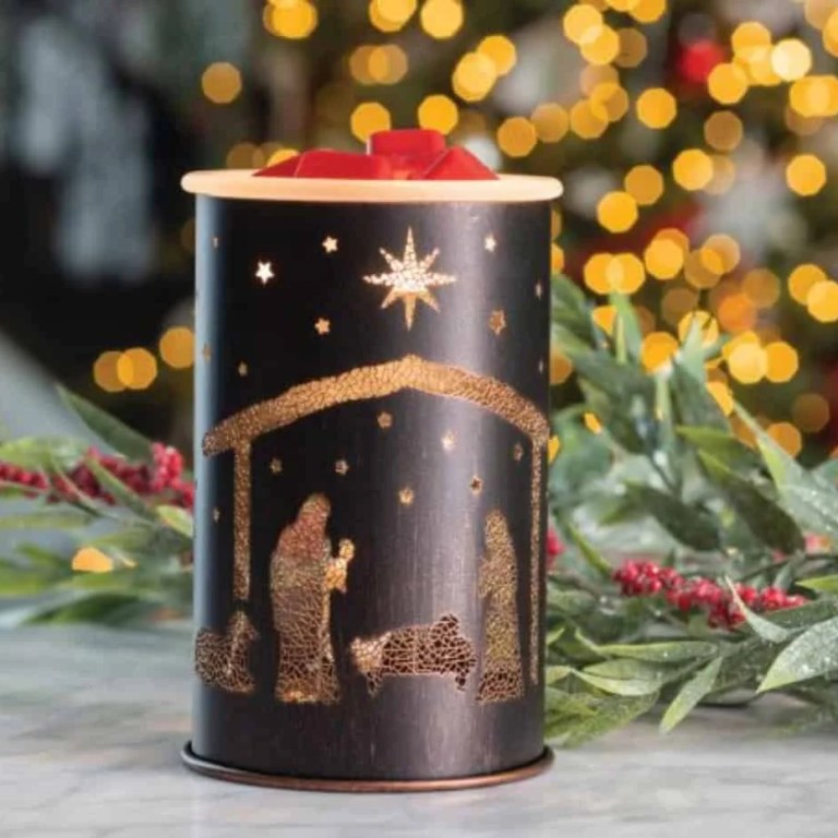 Christmas Gmones in Lights Classic T-Shirt 14 Kjahli