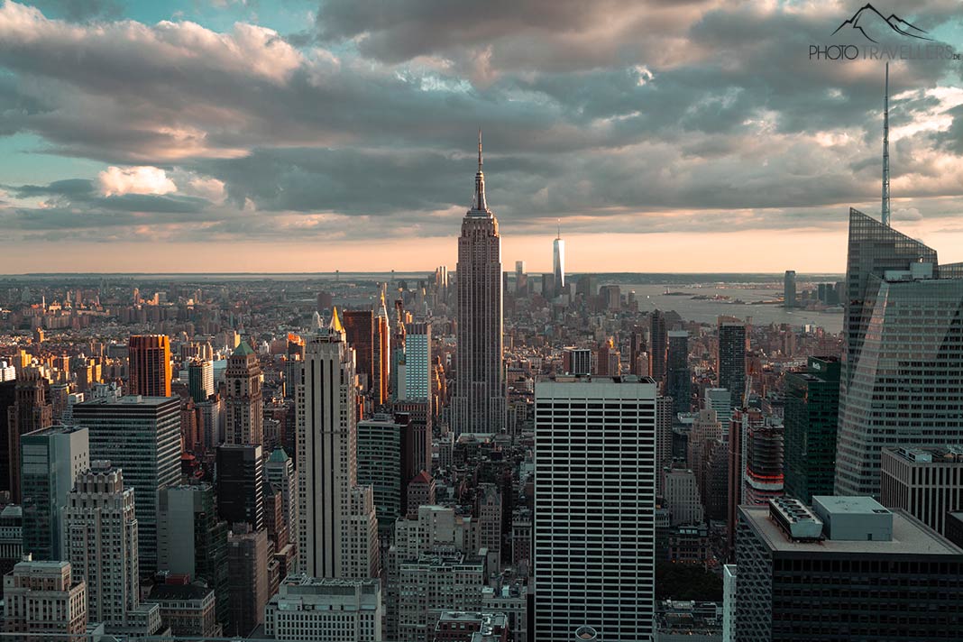 Ein Bild von New York am Abend, mit Bildbearbeitung
