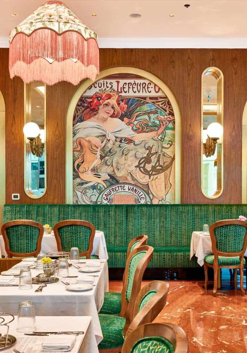 Best Cafe Interior Design