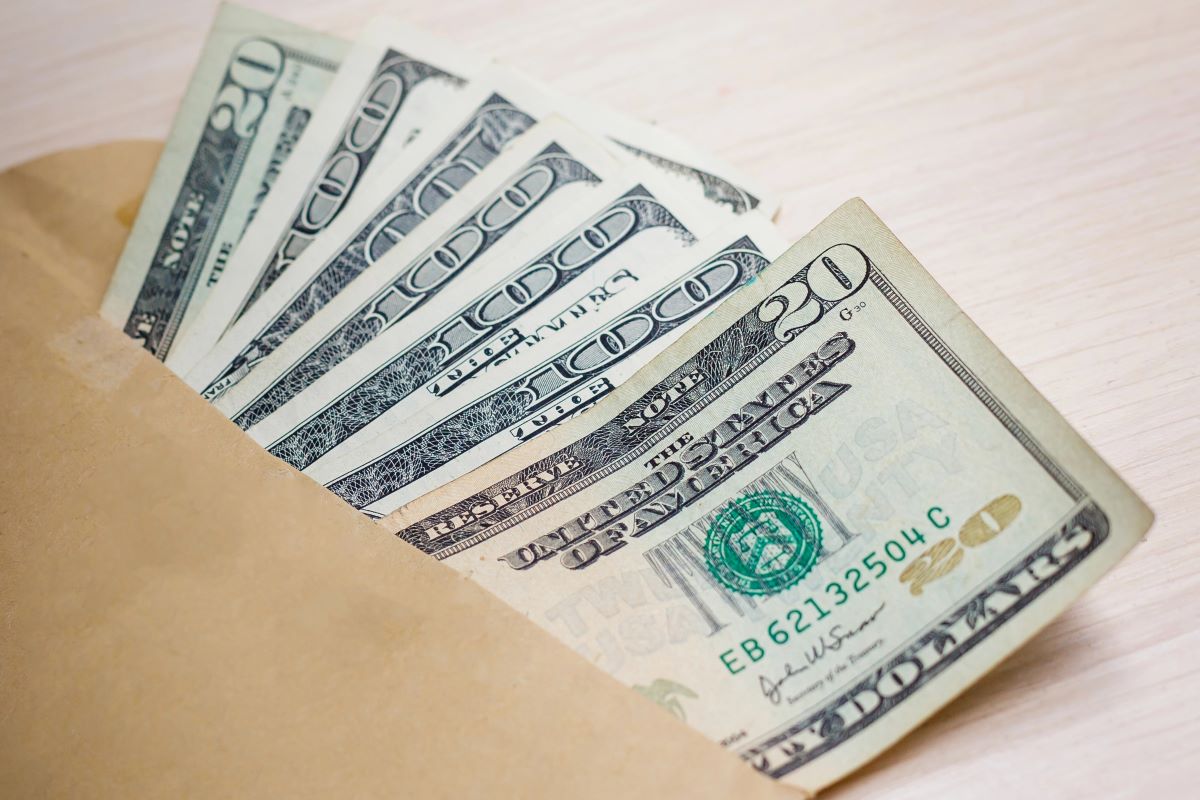 how to save 1500 a month