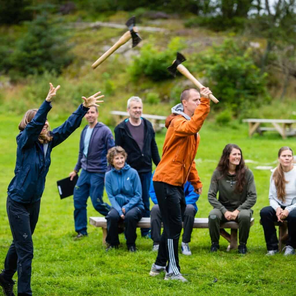 Norsk villmarkseventyr med jakt, hundetrening og opplevelser i naturskjønne omgivelser.