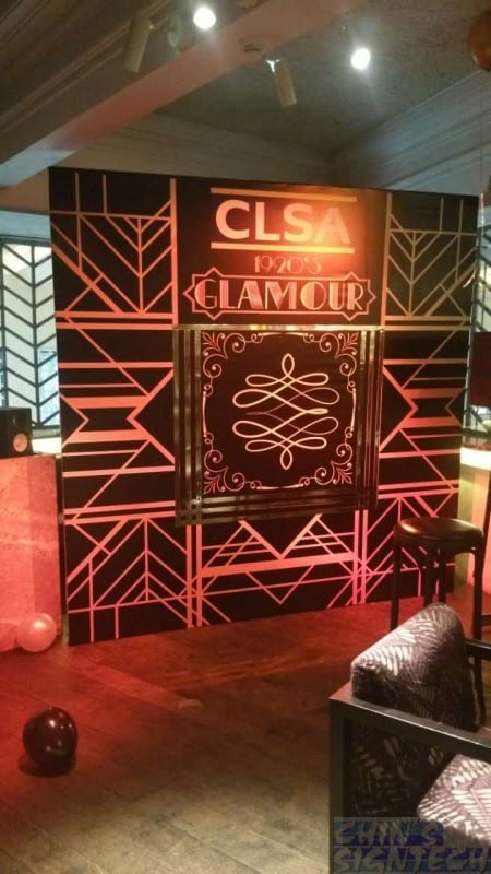 Photo Booth with golden sticker - 8 x 8ft