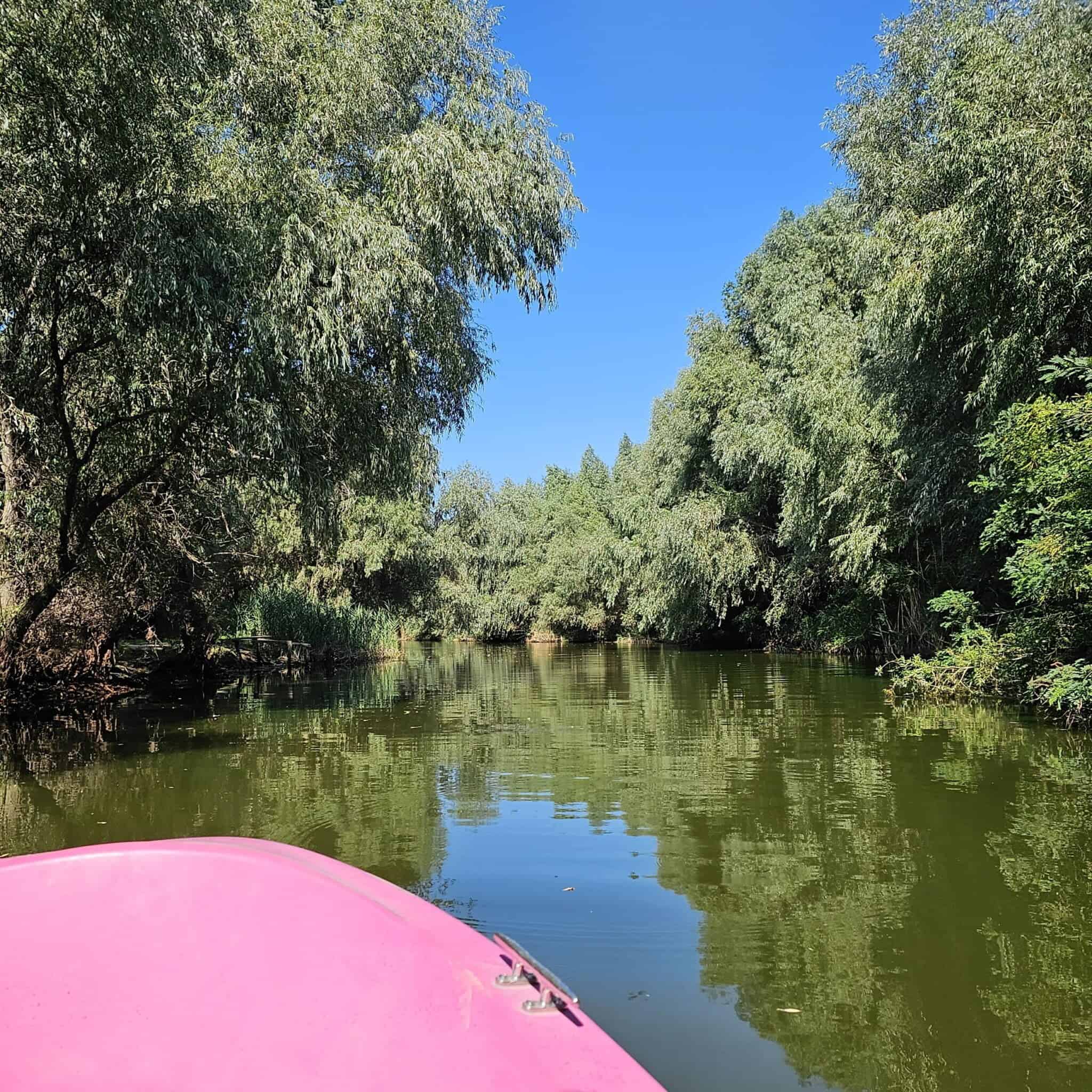 Delta Dunării - pe canale