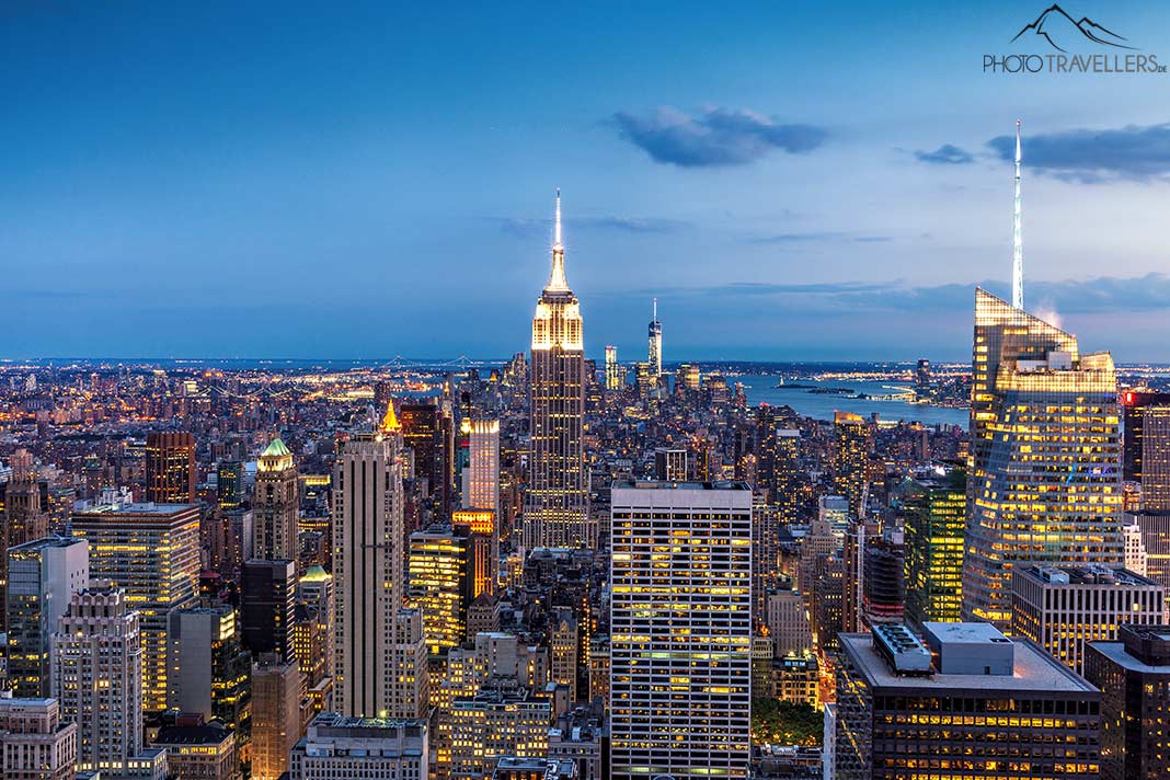 Das beleuchtete Empire State Building