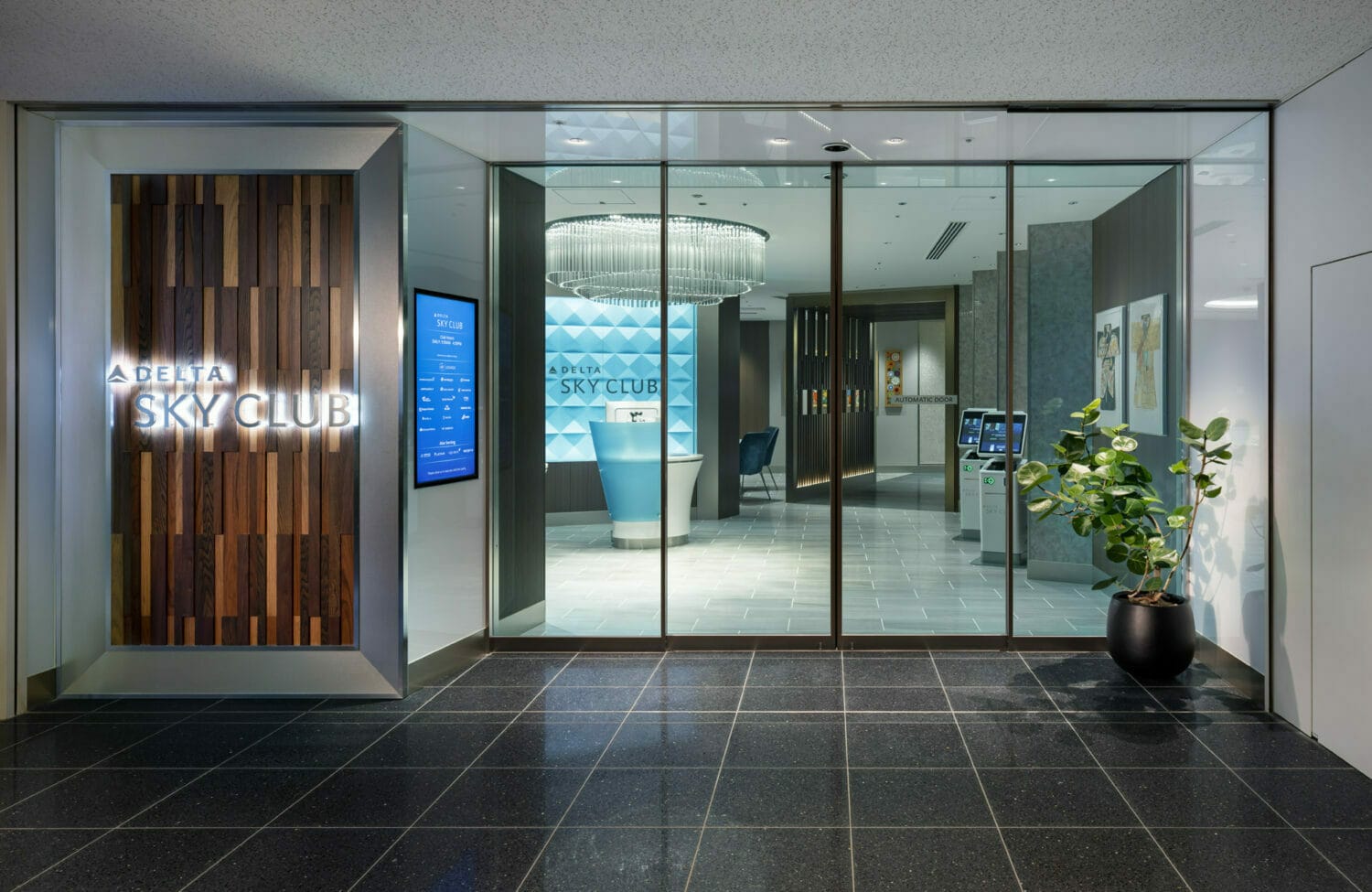 Delta Sky Club Grab-and-Go Stations: A Swift Solution for Travelers 19 Delta Sky Club Grab-and-Go Stations for Travelers in a Hurry