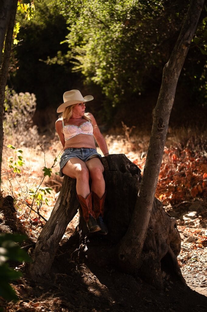new moms, divorce boudoir, reclaim your confidence through a divorce photoshoot