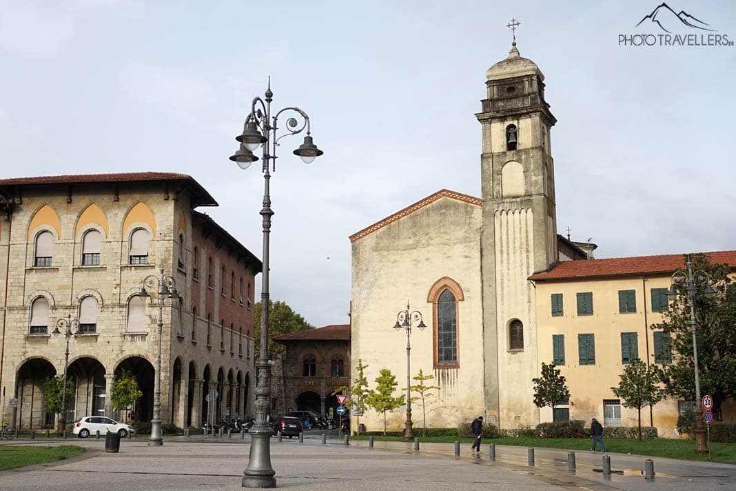 Die Piazza Vittorio Emanuele in Pisa