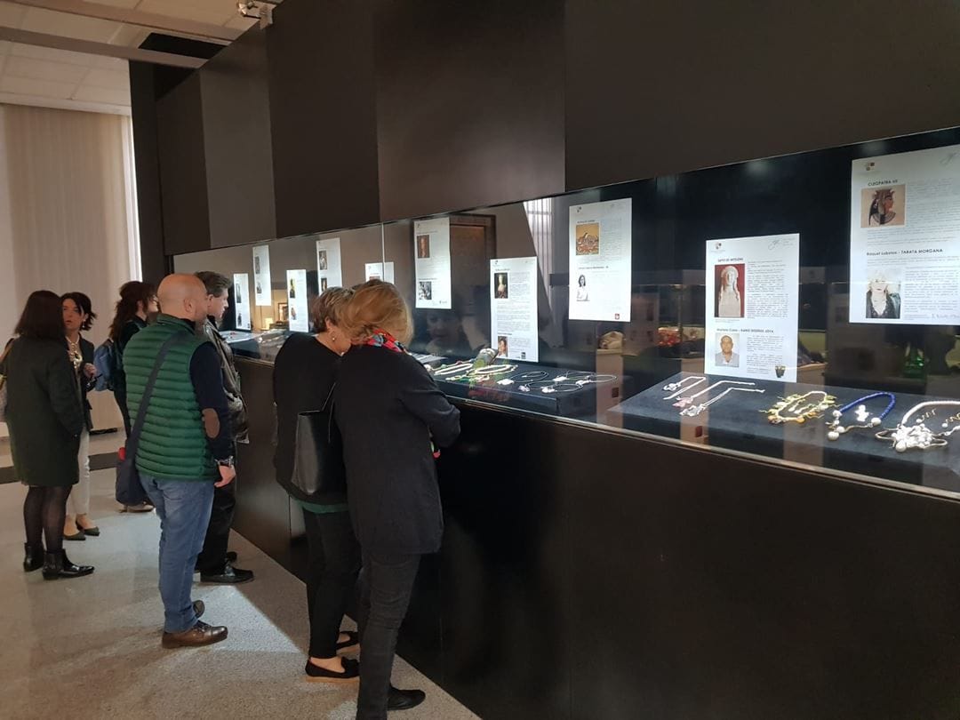 Women in -History - Signature Jewelry Exhibition - Museum of the Cordoba Jewelry Business Park
