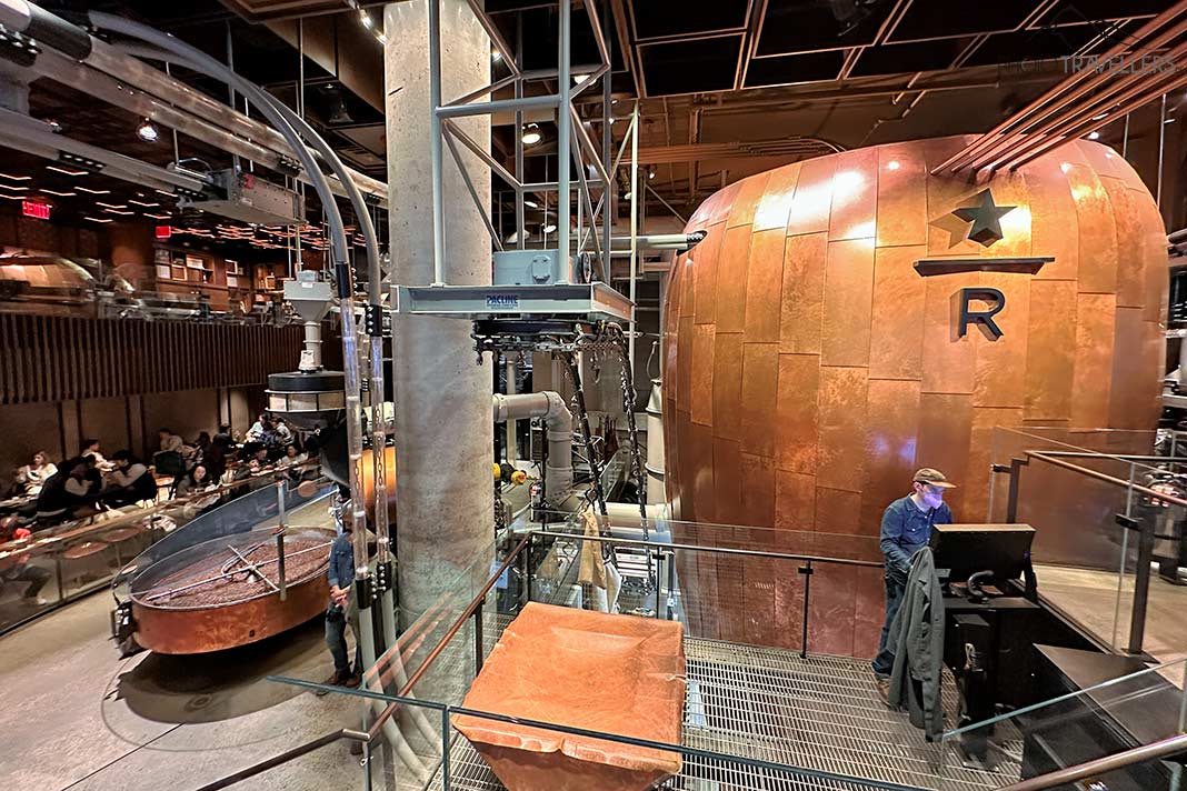 Die Starbucks Reserve Roastery in New York