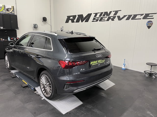 RM tintservice audi A3 ramen blinderen warmtewering dot matrix