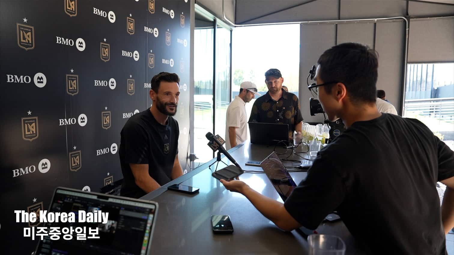 Kim interviews LAFC goalkeeper Hugo Lloris during Son Heung-min LAFC reunion coverage