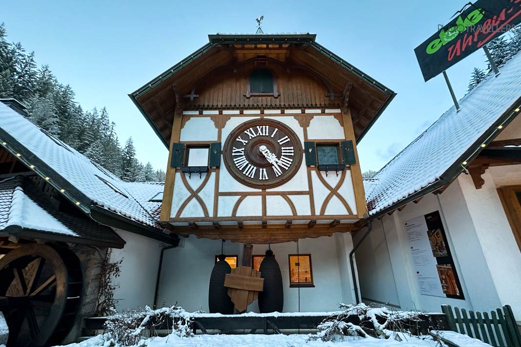 Die Weltgrößte Kuckucksuhr im Schwarzwald