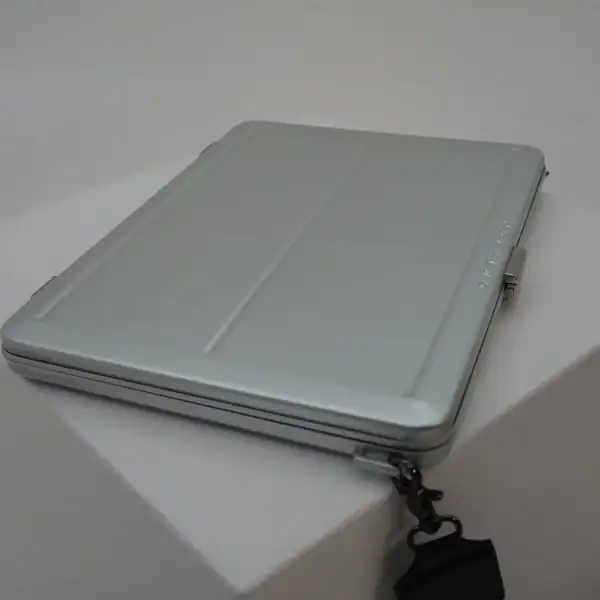 macbook-hard-case-de