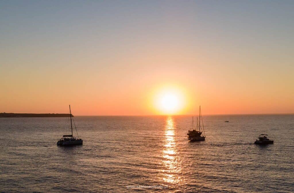 zachód słońca w oia