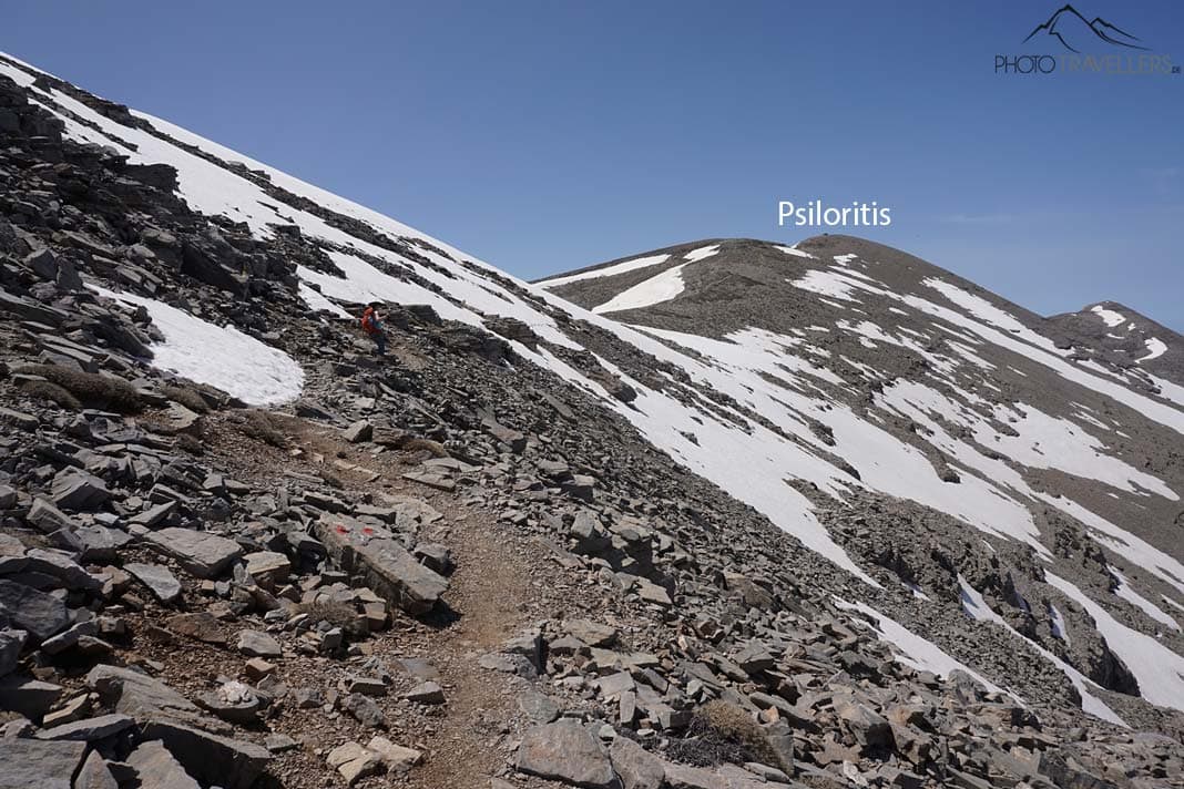 Der Blick in Richtung Psiloritis. Gut zu erkenennen ist der Wanderweg