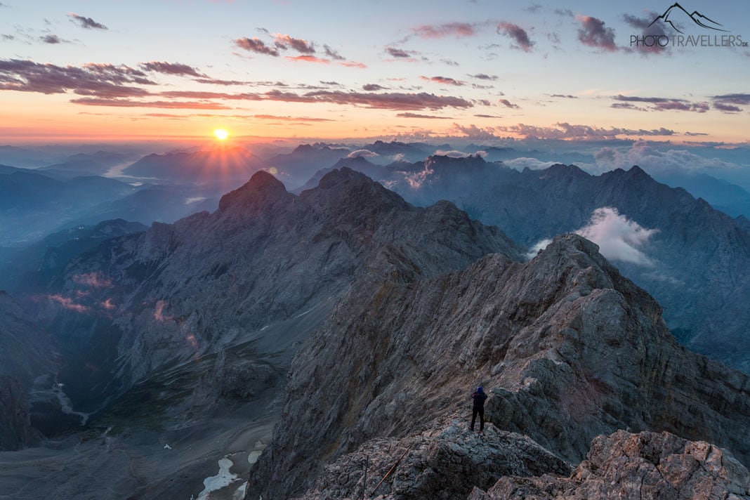 Blick auf den Jubiläumsgrat am Morgen