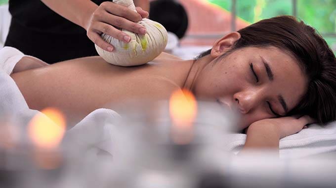 HERBAL BALL TREATMENTS AND HERBAL COMPRESS THERAPY 3 herbal ball treatments