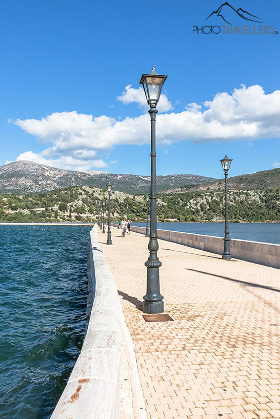 Die bekannte De-Bosset-Brücke in Argostoli