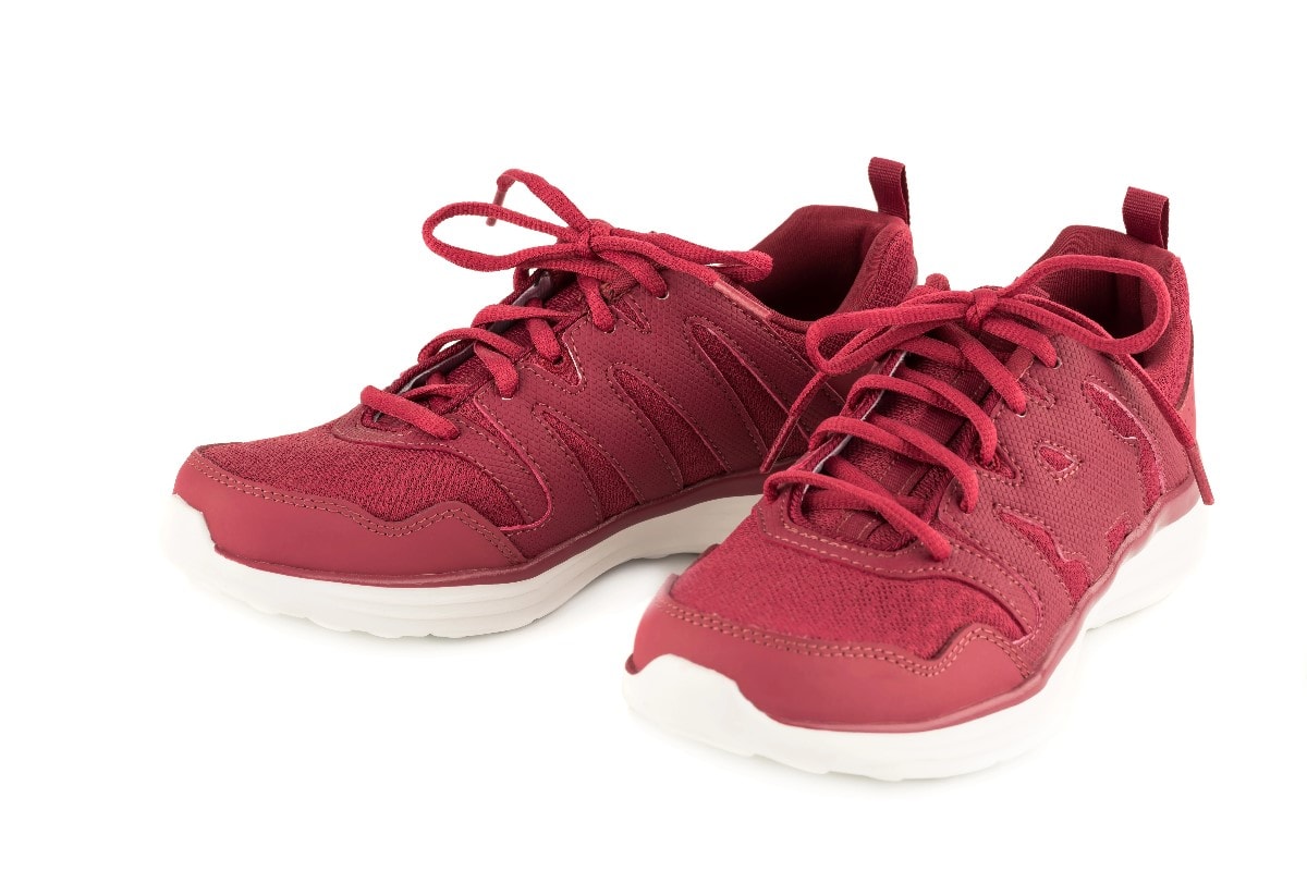 best walking shoes for women travel