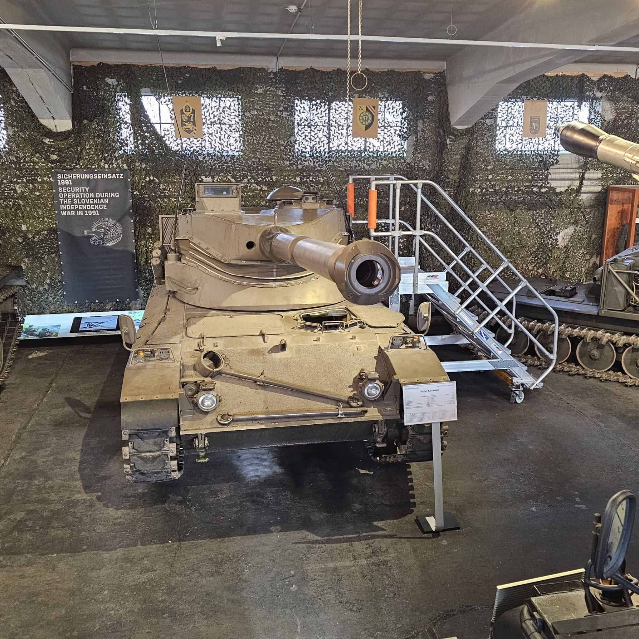 Panzerhalle, Viena - SK-105 Super Kürassier (1980)