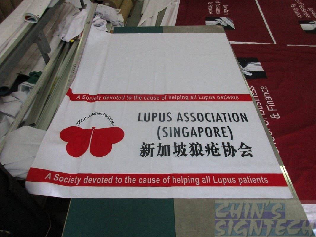 Table runner 5 x 6ft