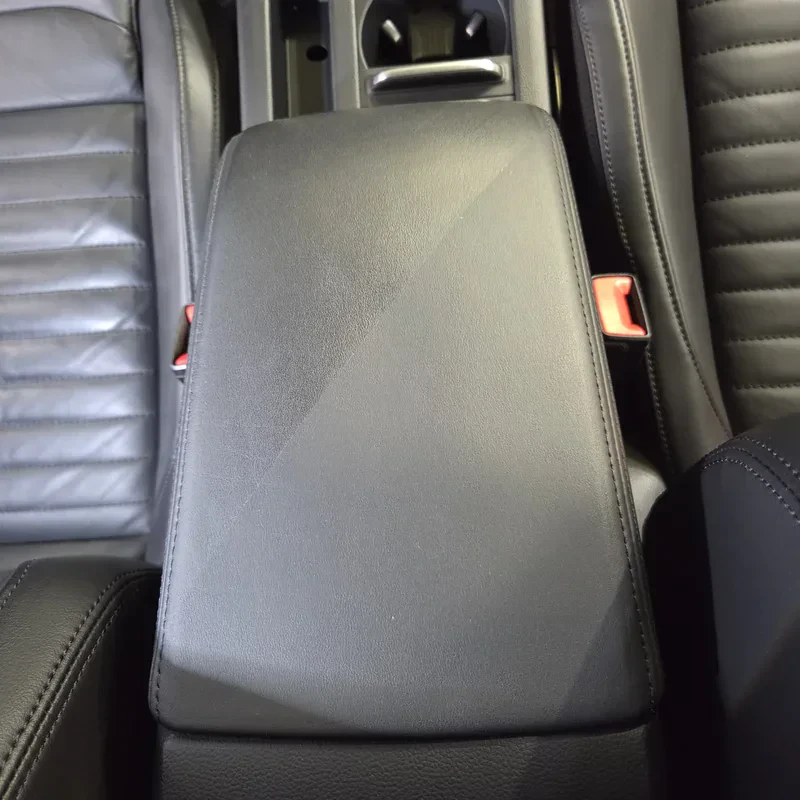 Top LederRein Gepflegtes sauberes Leder Top LederRein Gepflegtes sauberes Leder