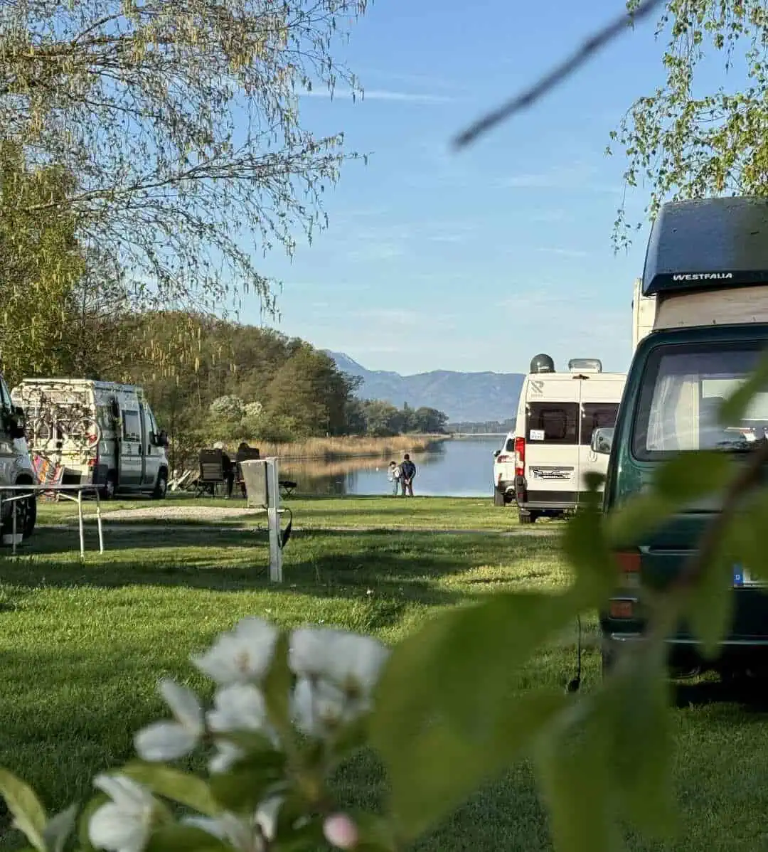 Camping Stein am Simssee  Camping in Bayern direkt am See