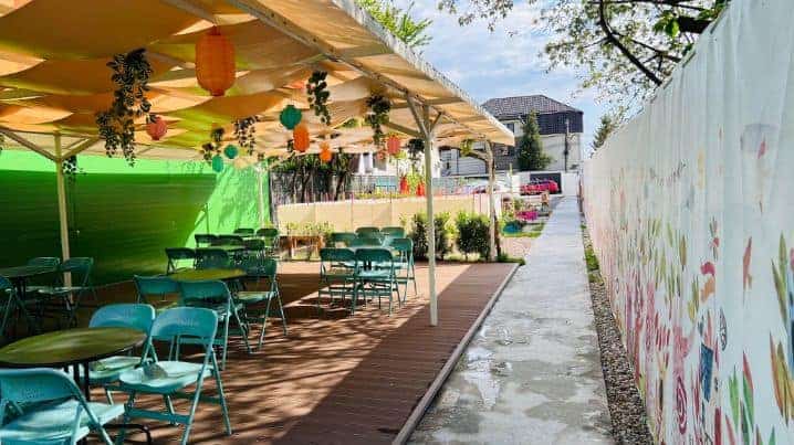 mese curte In picioarele goale Locuri de Petreceri in Aer Liber pentru Copii Bucuresti