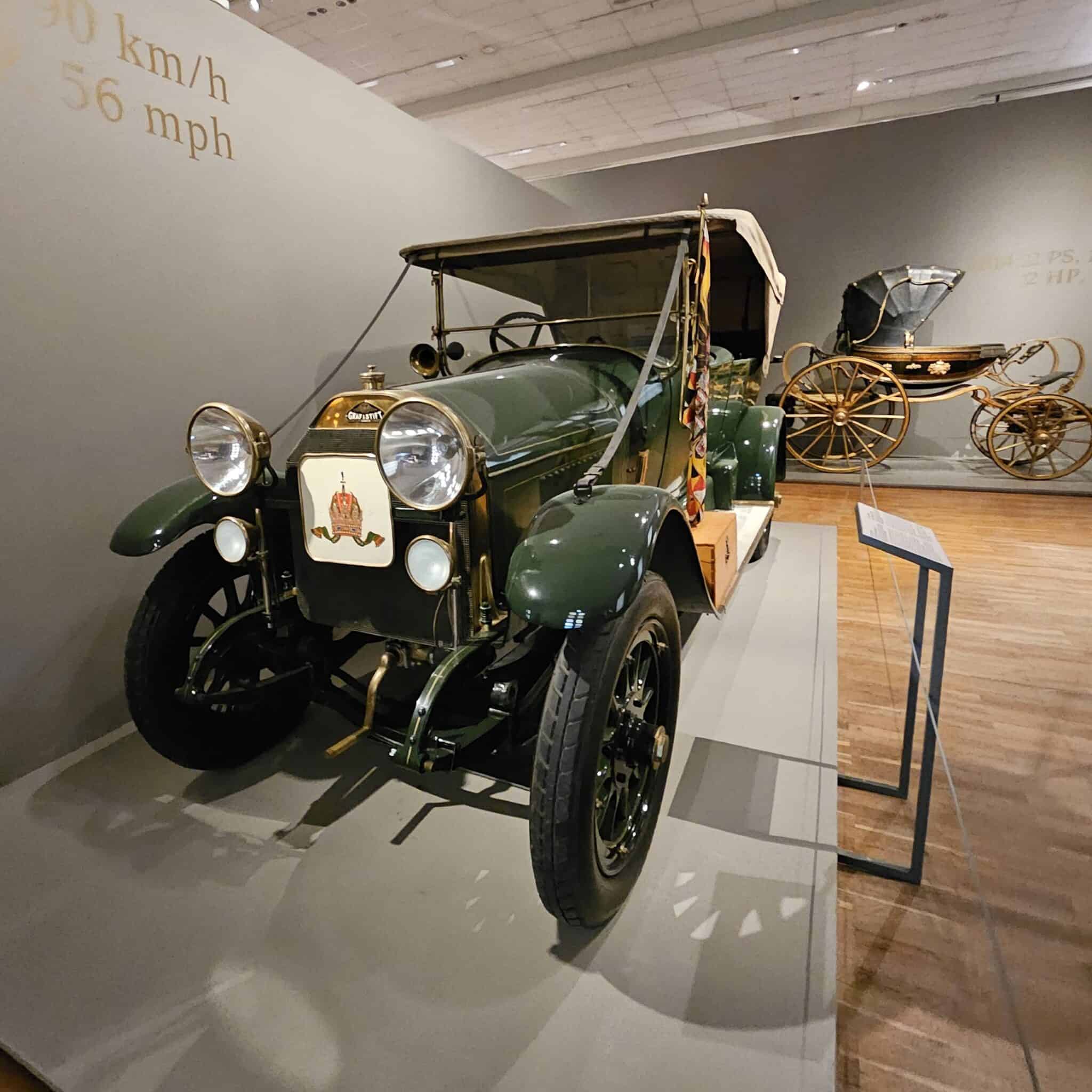 Muzeul trăsurilor imperiale - automobil imperial, Gräf & Stift