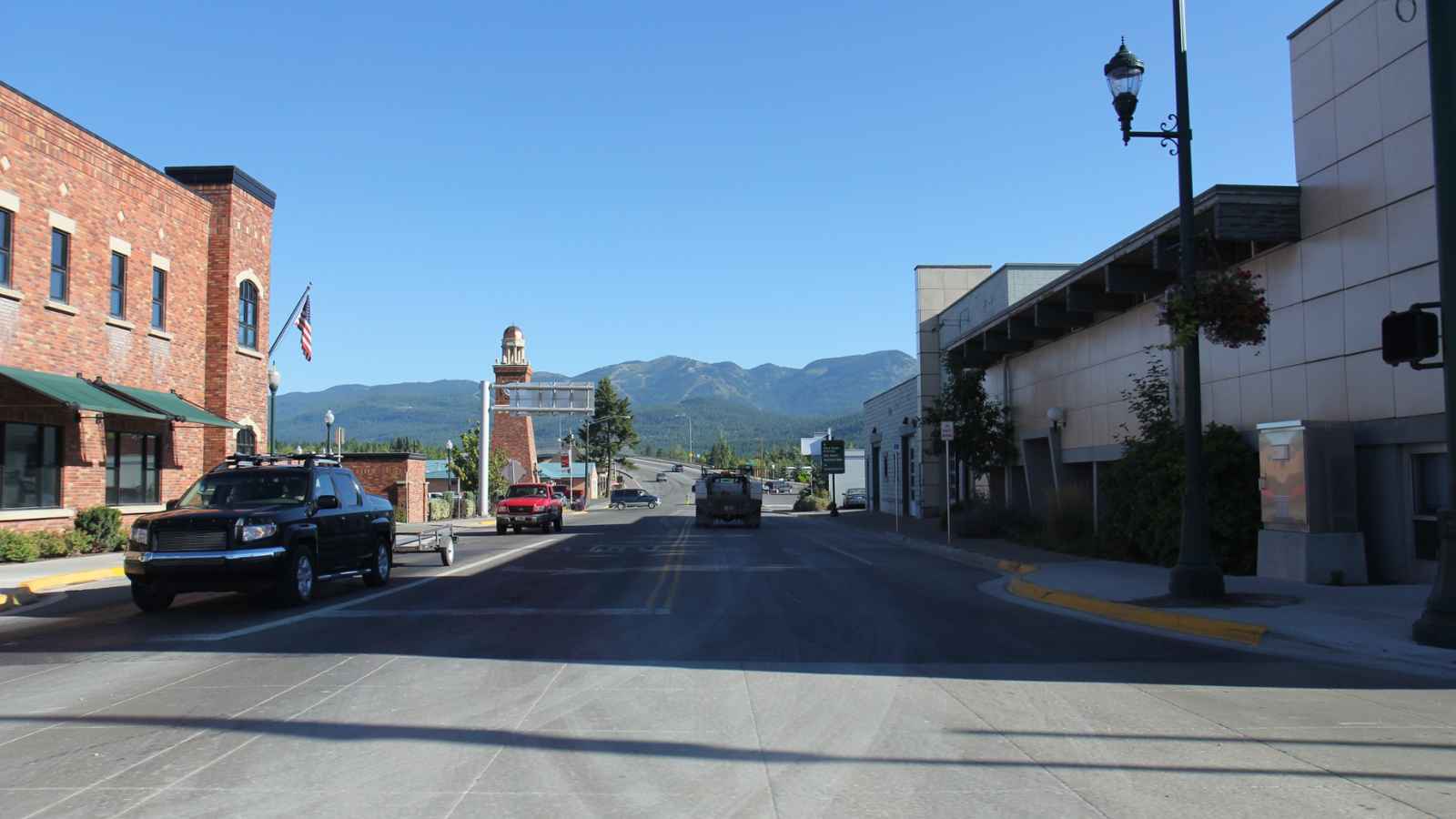 15 Gorgeous Mountain Towns That Won’t Break the Bank