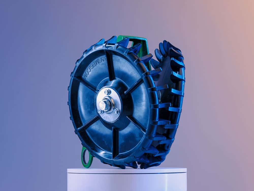 Full right-side profile of 4Ag planter closing wheel showing curvature and texture