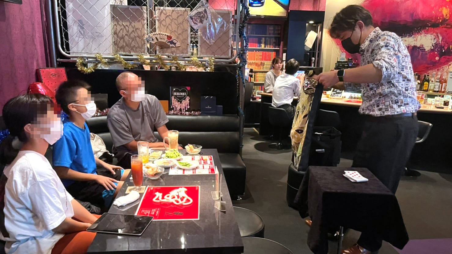 富山市桜木町 マジックバー Hearts with ShowMan〈ハーツwitショーマン〉 6 1664716330456 - 出張マジックショー