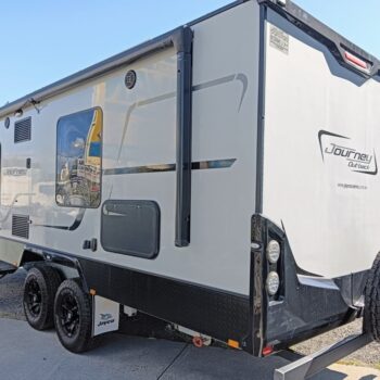 3869 Jayco Journey Outback-22