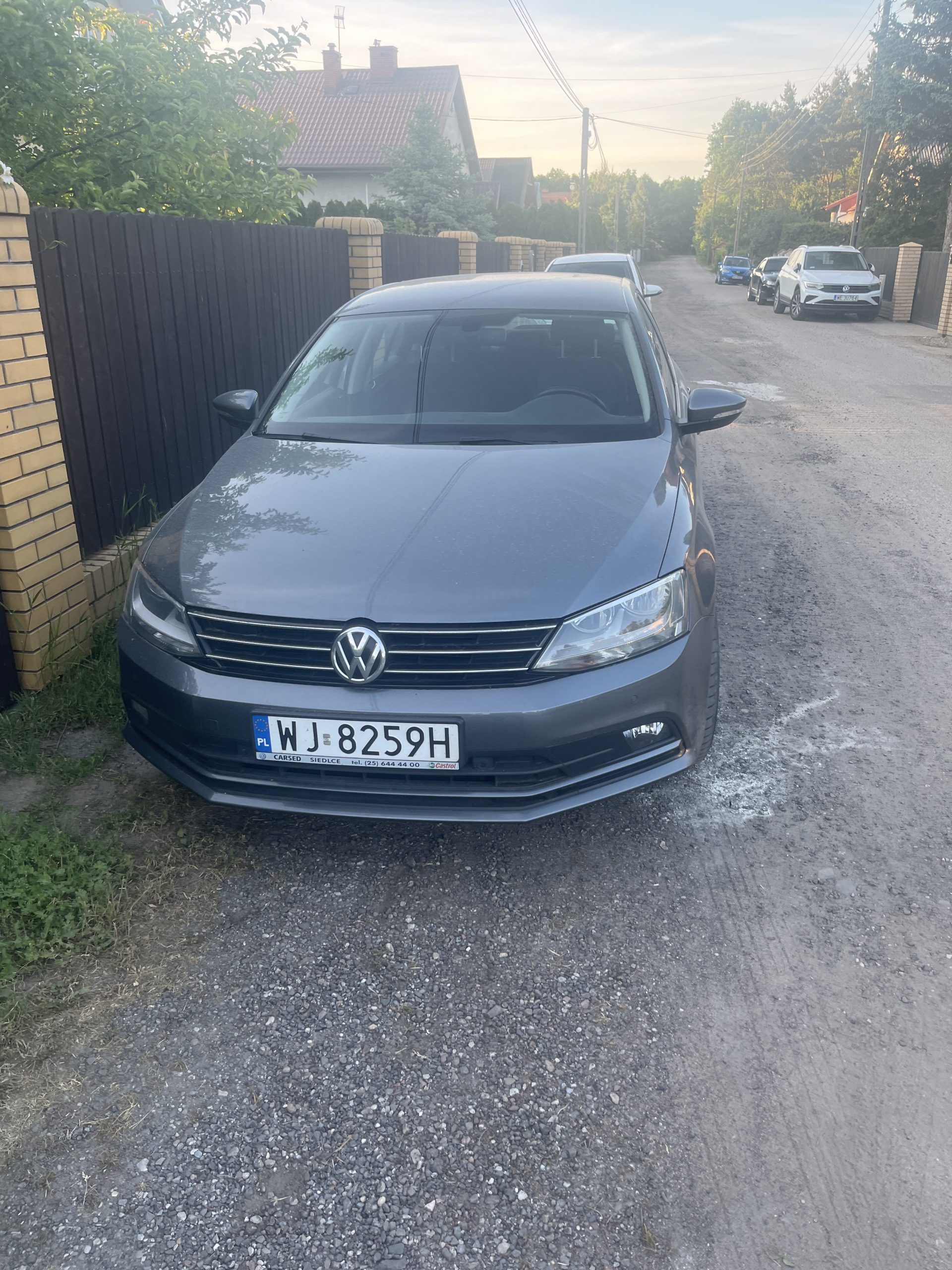 Serwis Mechanika, jako firma która działa skutecznie rzetelnie oraz z dokładnością do każdego detalu pomożemy w naprawie auta.