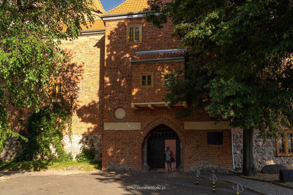 zamki gotyckie na Warmii i Mazurach