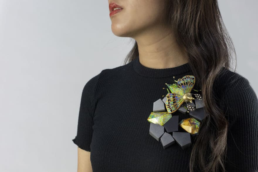 Insecta-Iridesse-Model-12-5d92cc31e9bdf__880
