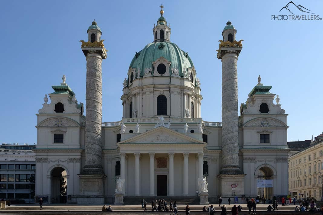 Die Karlskirche in Wien