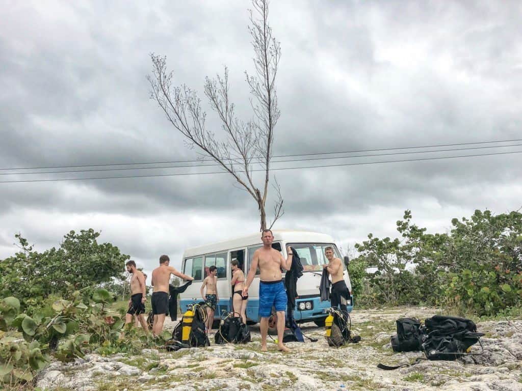 przygotowania do nurkowań na kubie