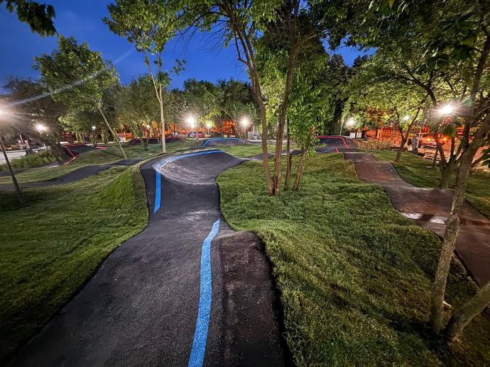 pista de pumptrack jbucuresti jiului trasee