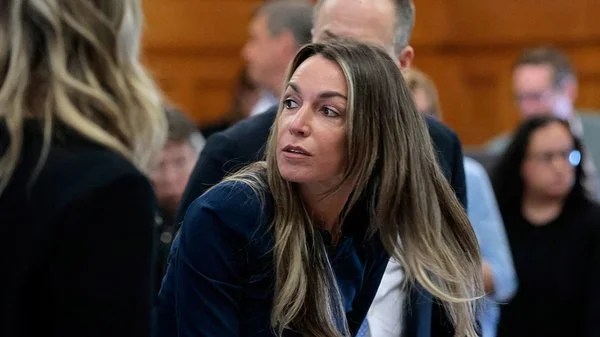 “Karen Read’s Struggle: Rising Legal Costs in High-Profile Case” - Thumbnail