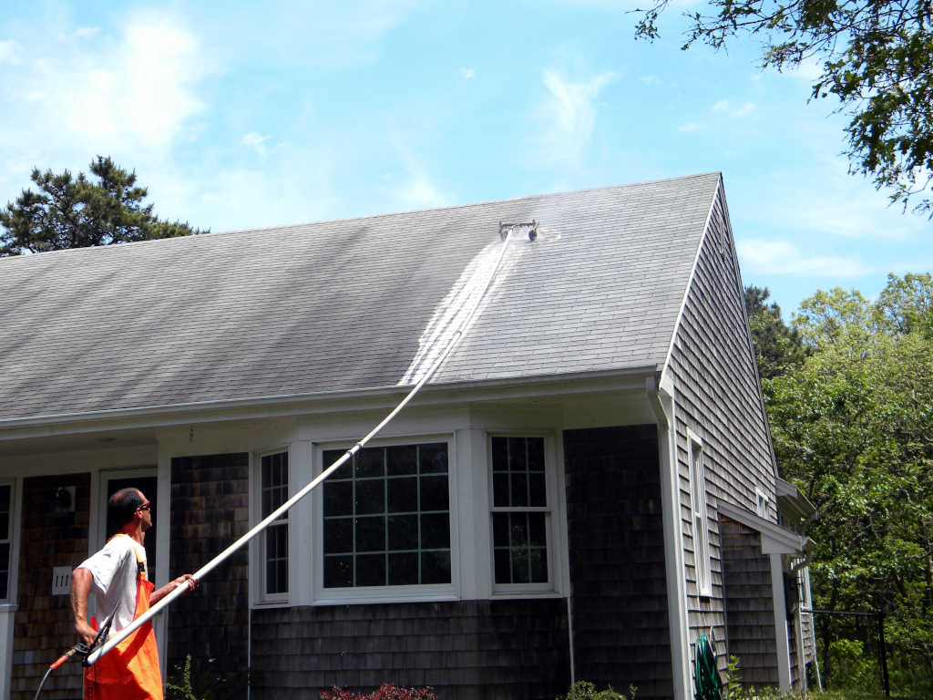should you power wash your roof 4