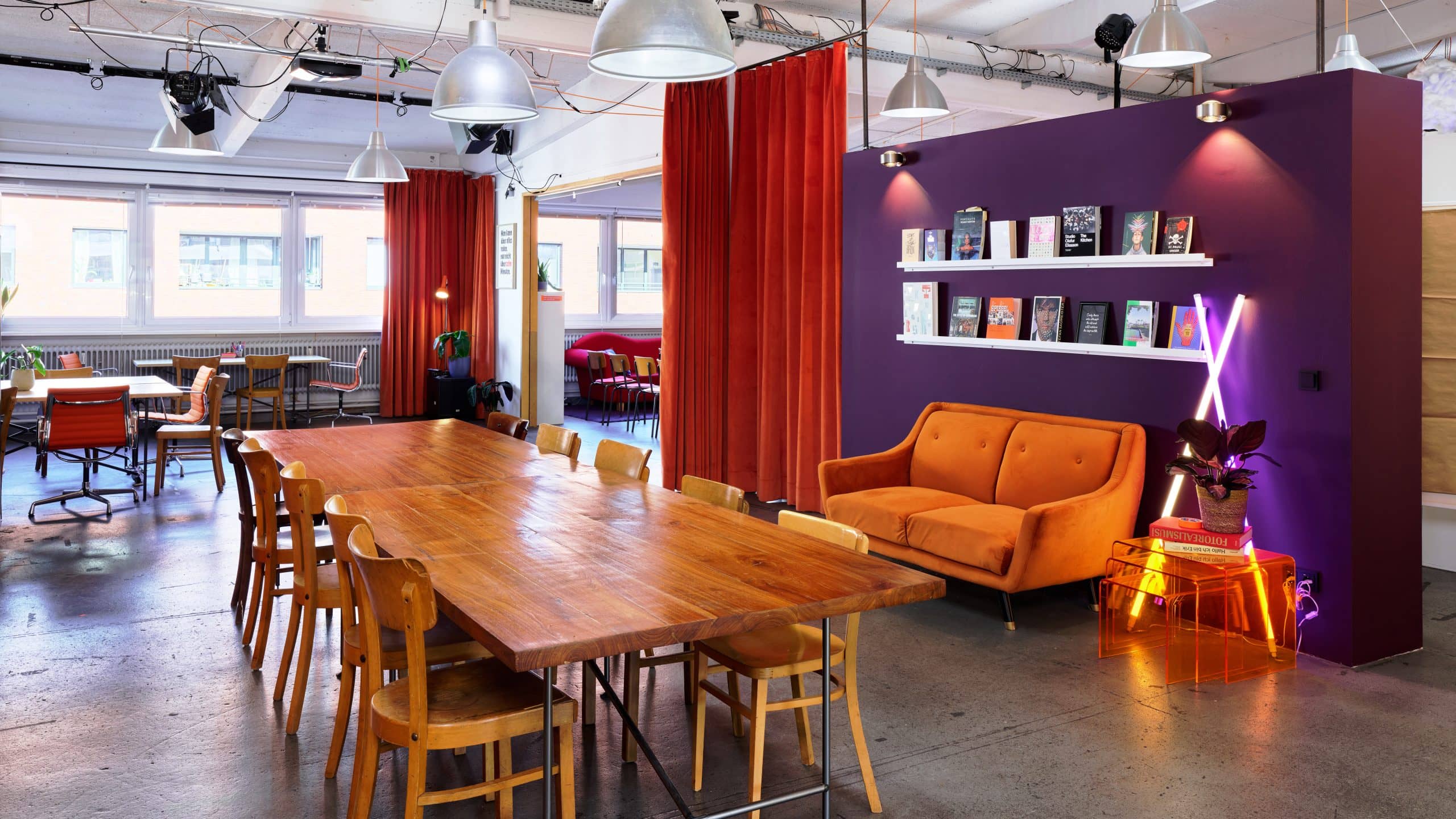 Das „Foyer“, viel Raum zum Ankommen und Austauschen