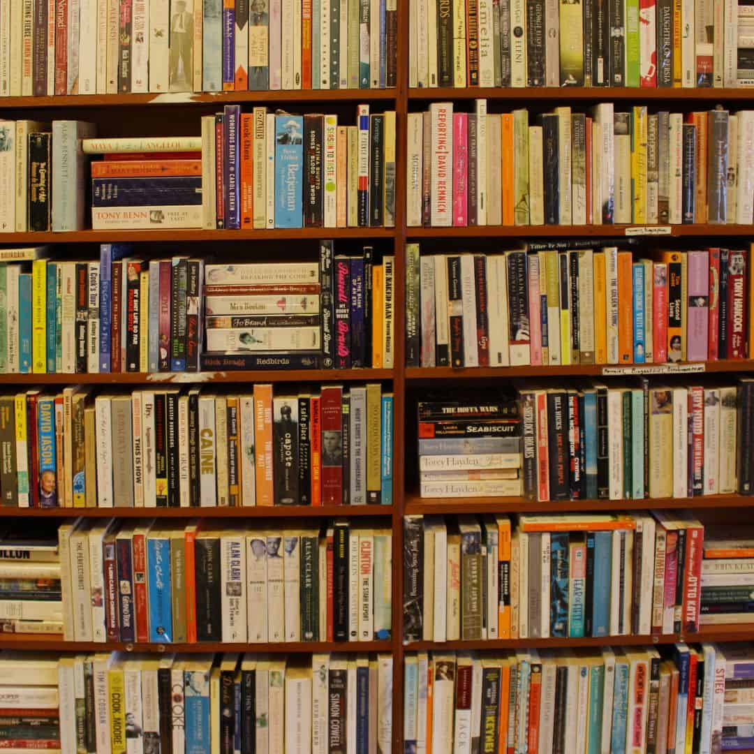 How to Use the Kadence Design Library in WordPress: A Step-by-Step Guide 1 This photo of a library illustrates that the Kadence Design library is a collection of designs that you can use over and over again on your website.