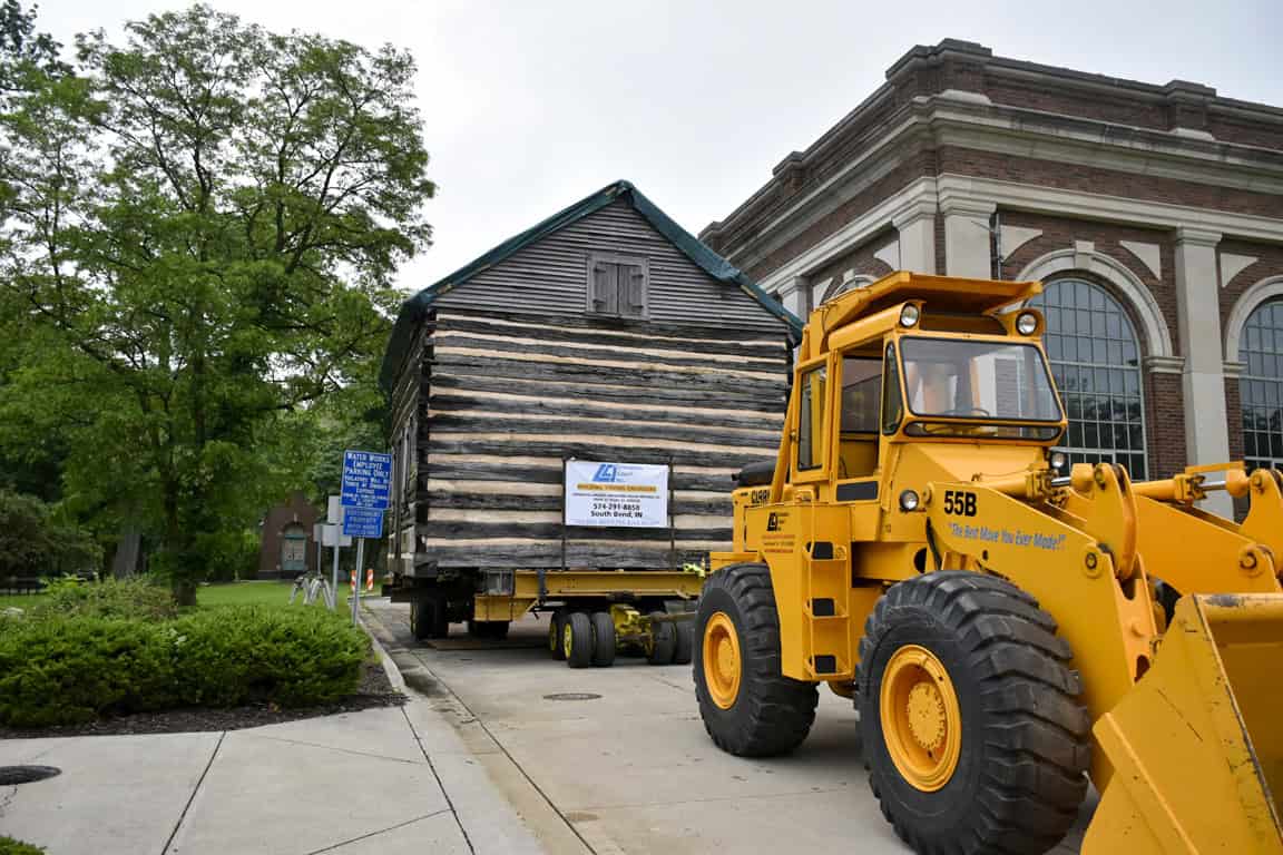 Corin Chapman__DSC0064 Historic log cabin moving to The History Museum in Springfield, Missouri.
